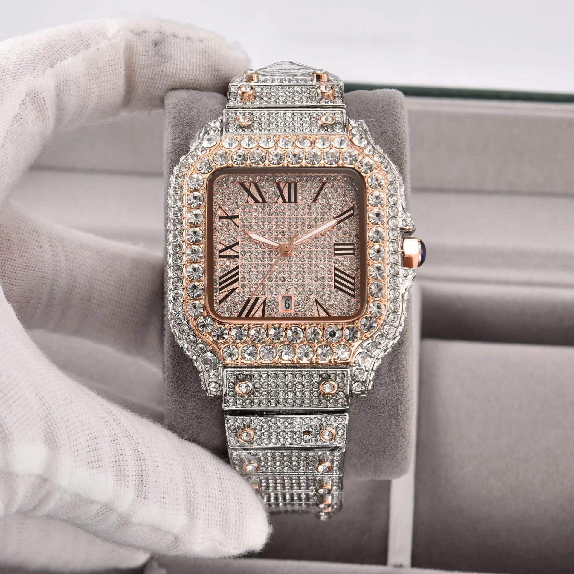 腕時計 Vivienne Westwood Diamond Shell Watch Vivienne Westwood (ヴィヴィアンウエストウッド) ダイヤモンドシェル