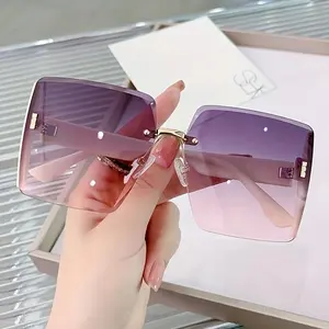 Classic Retro Gradient Glasses - Rimsless, Lightweight, Durable PC Frame with Adjustable Nose Pad, Ideal for Everyday Fashion, Everyday Fashion Glasses | Gradient Lens Design | Lightweight Frame