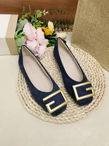 French Luxury Velvet Square Toe Flat Shoes Women, Walking Shoes, Geometric Metal Buckle, Soft Sole Slip-On, Soft Sole Flats, Perfect for Office and Casual Wear
