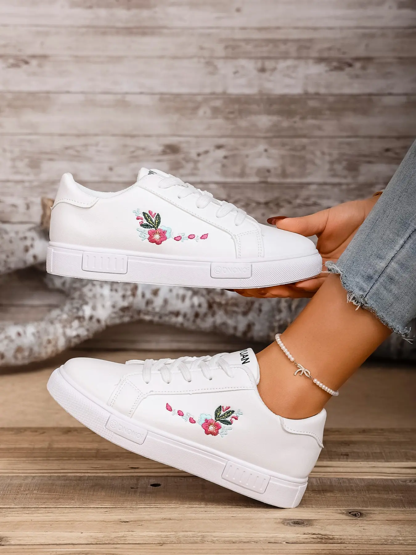 New Fashion Casual Cherry Blossom Embroidery Sneakers, Soft PU Leather, Breathable Flat Laces, Spring Summer Student Shoes