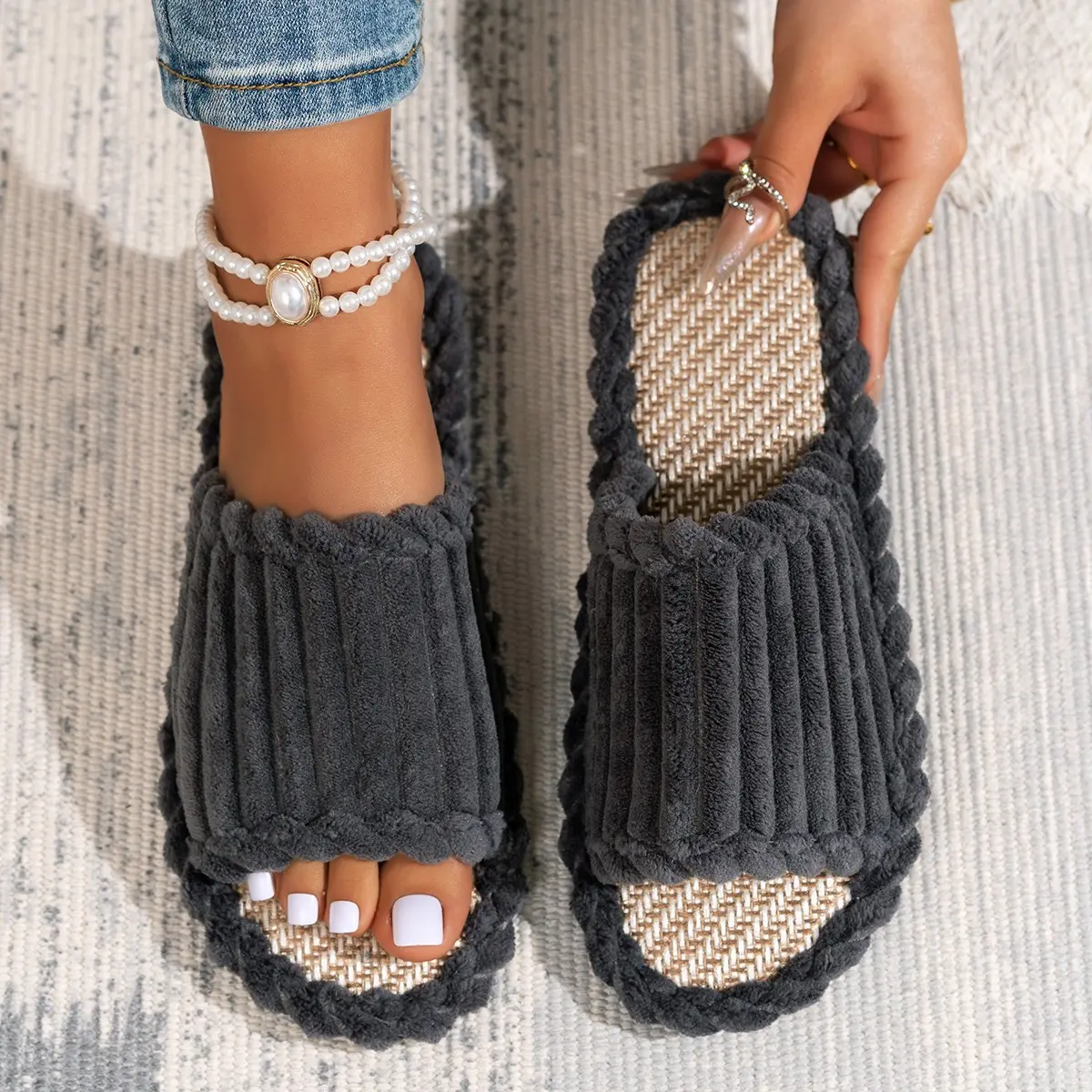 Double spelling dark gray