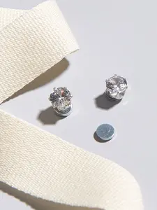 Women's No Hole Magnetic Earrings Set, Diamond Ear Studs, Hip Hop Style Jewelry Accessories, Perfect Gift for Her