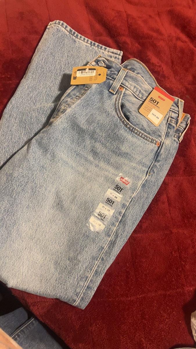 Item: Plan to Stay, 31