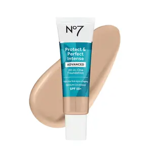 No7 Protect & Perfect Advanced All in One Foundation Light to Buildable Coverage - Hydrating Foundation with SPF 50 - Reduces Redness & Blurs Visible Pores (30ml)