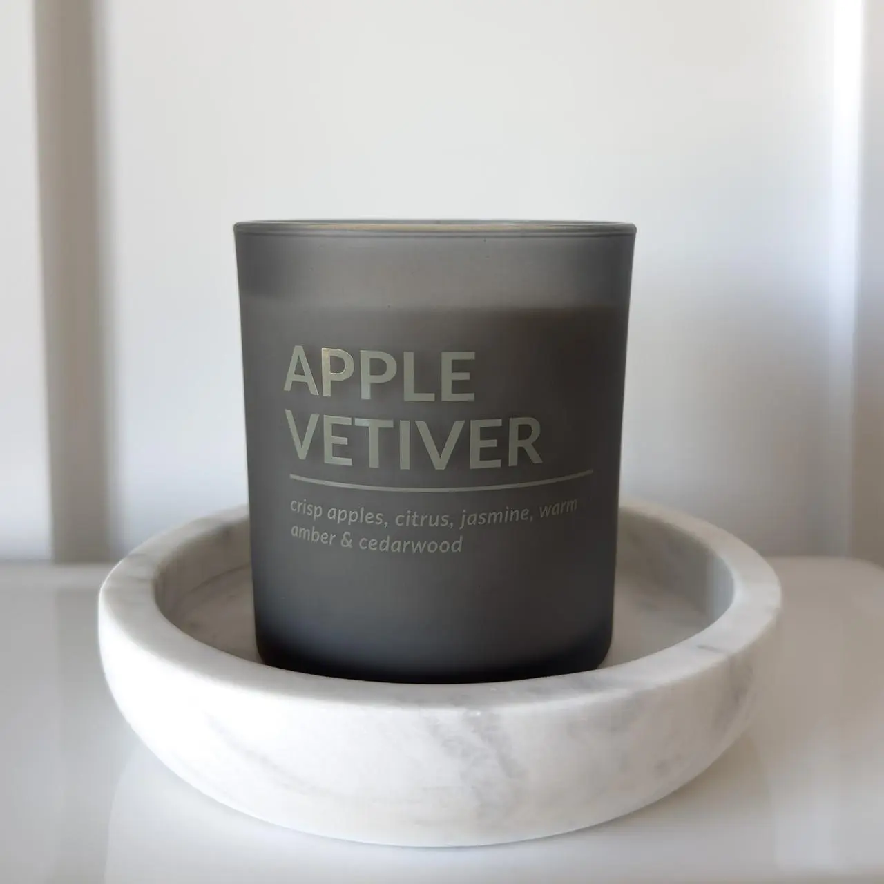 Apple Vetiver Candle