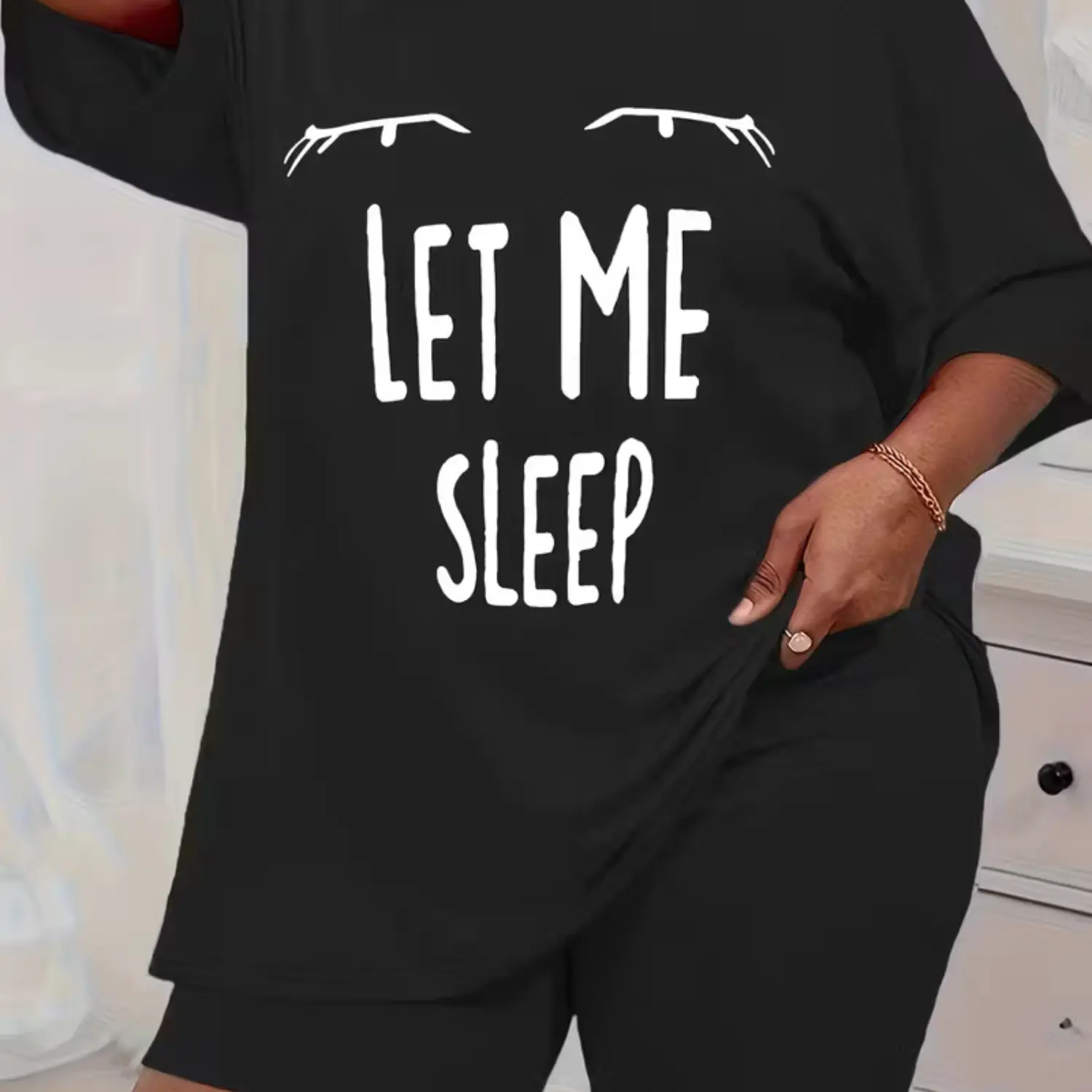 Leopard Heart Print Plus Size Women's Pajama Set - Soft & Comfy Short Sleeve Top and Shorts