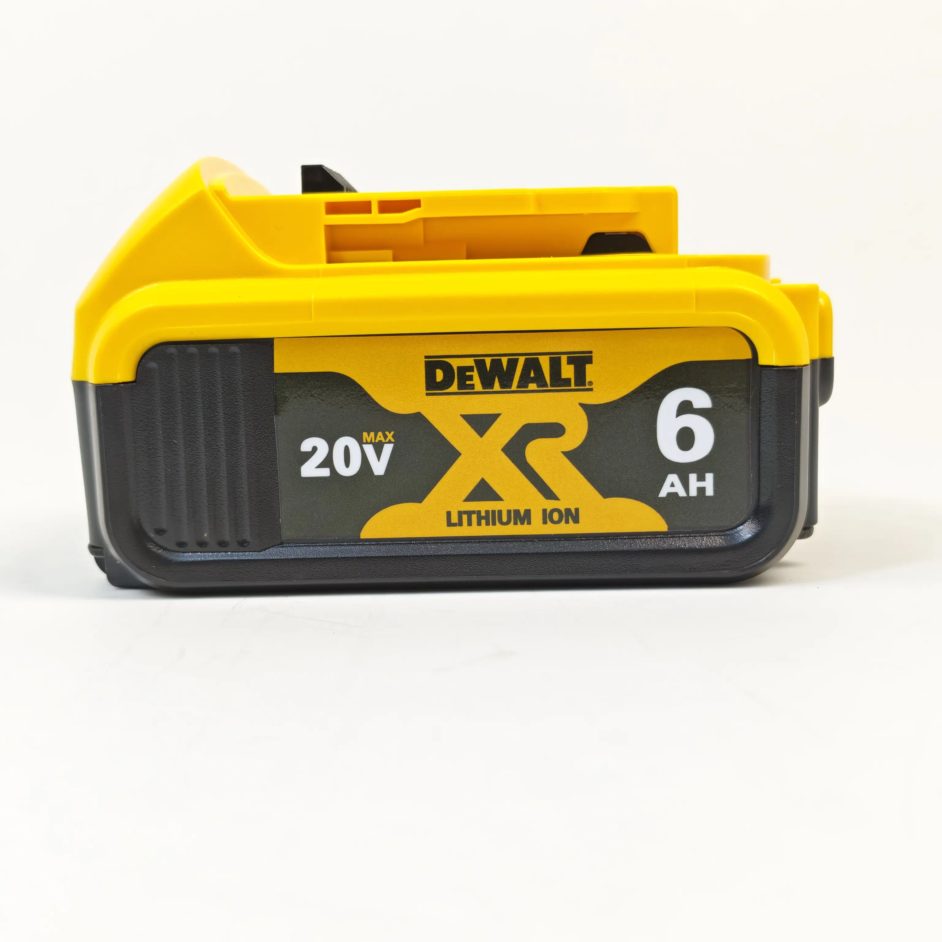 dewalt  20V MAX XR 6.0 Ah Lithium Ion Rechargeable Battery Pack - Compatible with 20V DEWALT Power Tools, Tools & Hardware Accessory