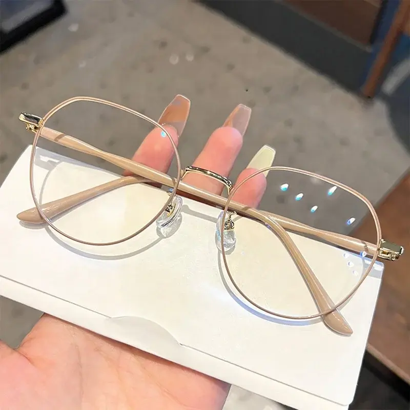 Women Anti Blue Light Round Blocking Glasses Frame Designer Optical Wholesale Female Clear Lens Anti Radiation Eyeglasses Frames