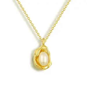 EVRY JEWELS Gold or Silver Plated Women's Hypoallergenic Moonlit Pearl Necklace
