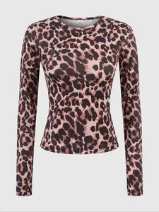 Women's Leopard Print Tee, Casual Long Sleeve Round Neck Fitted Top for Everyday Wear, Ladies Clothes for All Seasons, Womenswear