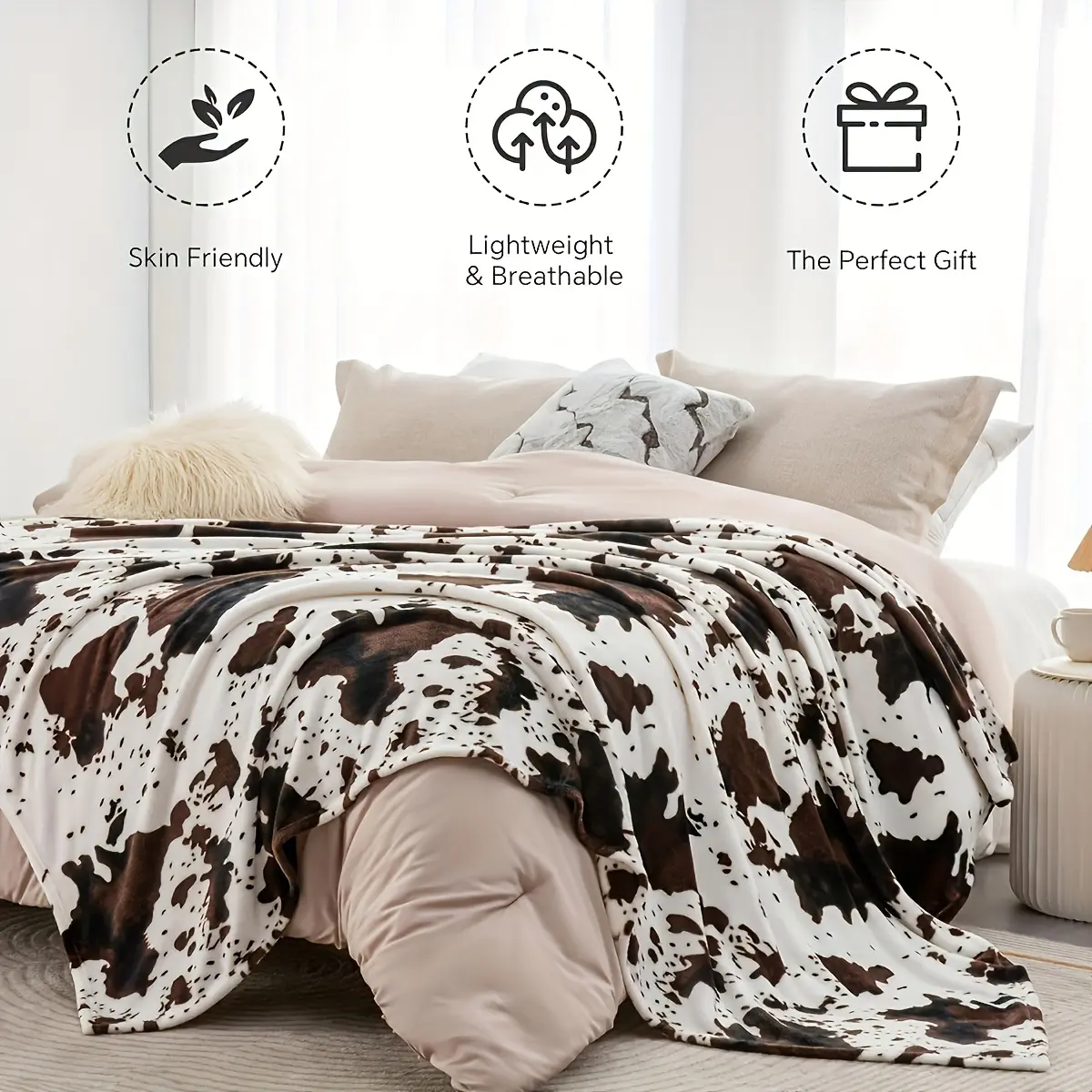 Cow Figure Print Flannel Fleece Blanket - Light Beige Modern Mixed Color, 100% Polyester Soft Knit Fabric, Lightweight Breathable Stain Resistant, All Seasons Bed Use, The Perfect Gift for Animal Lovers, Hand/Machine Wash Compatible