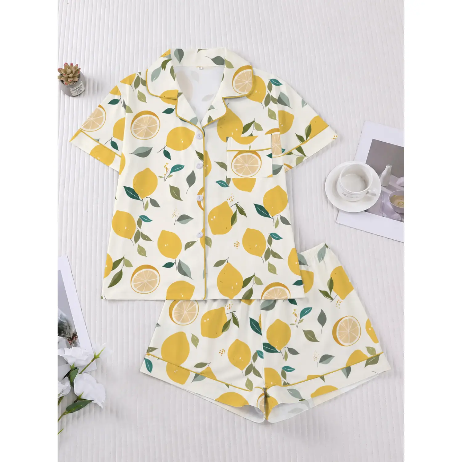 Elegant Women's Lemon Print Pajama Set - Short Sleeve Button-Up Top & Elastic Waist Shorts, Comfortable Sleepwear & Loungewear