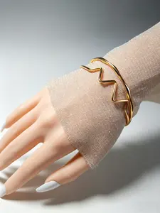 2Pcs Set Minimalist Open Cuff Bracelets, Wavy Twisted & Heartbeat Zigzag Bangle, Dainty Stackable Gold Bracelets for Women, Perfect Gift for Best Friend, Mom, Graduation, Anniversary