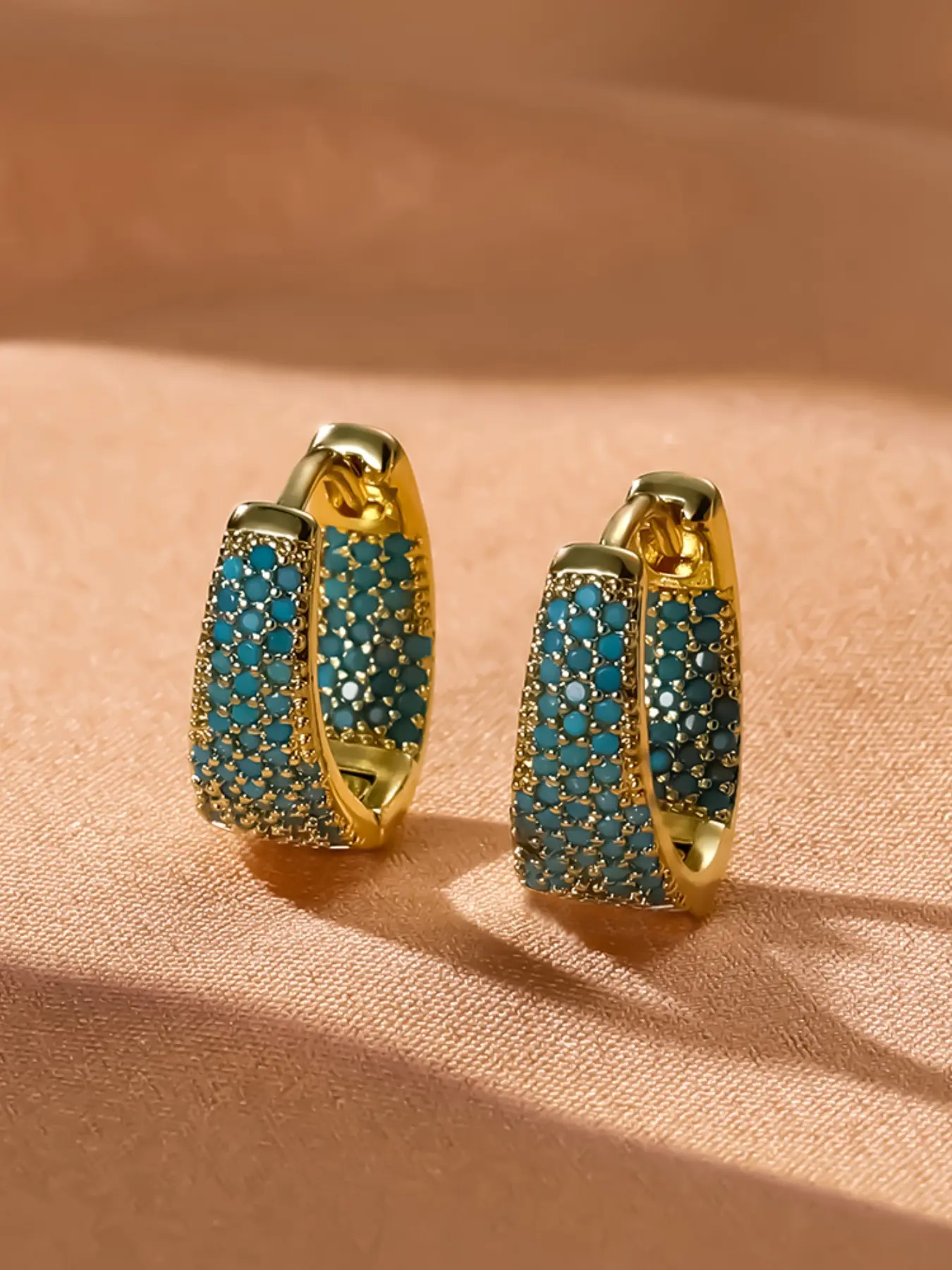 Women's Elegant Rhinestone Hoop Earrings, Lightweight Earring, Copper Material, All-Season Fashion Jewelry Gift, Hypoallergenic Design