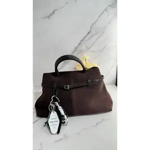 LuxeSuede – Premium Suede and Leather Handbag with Adjustable Strap