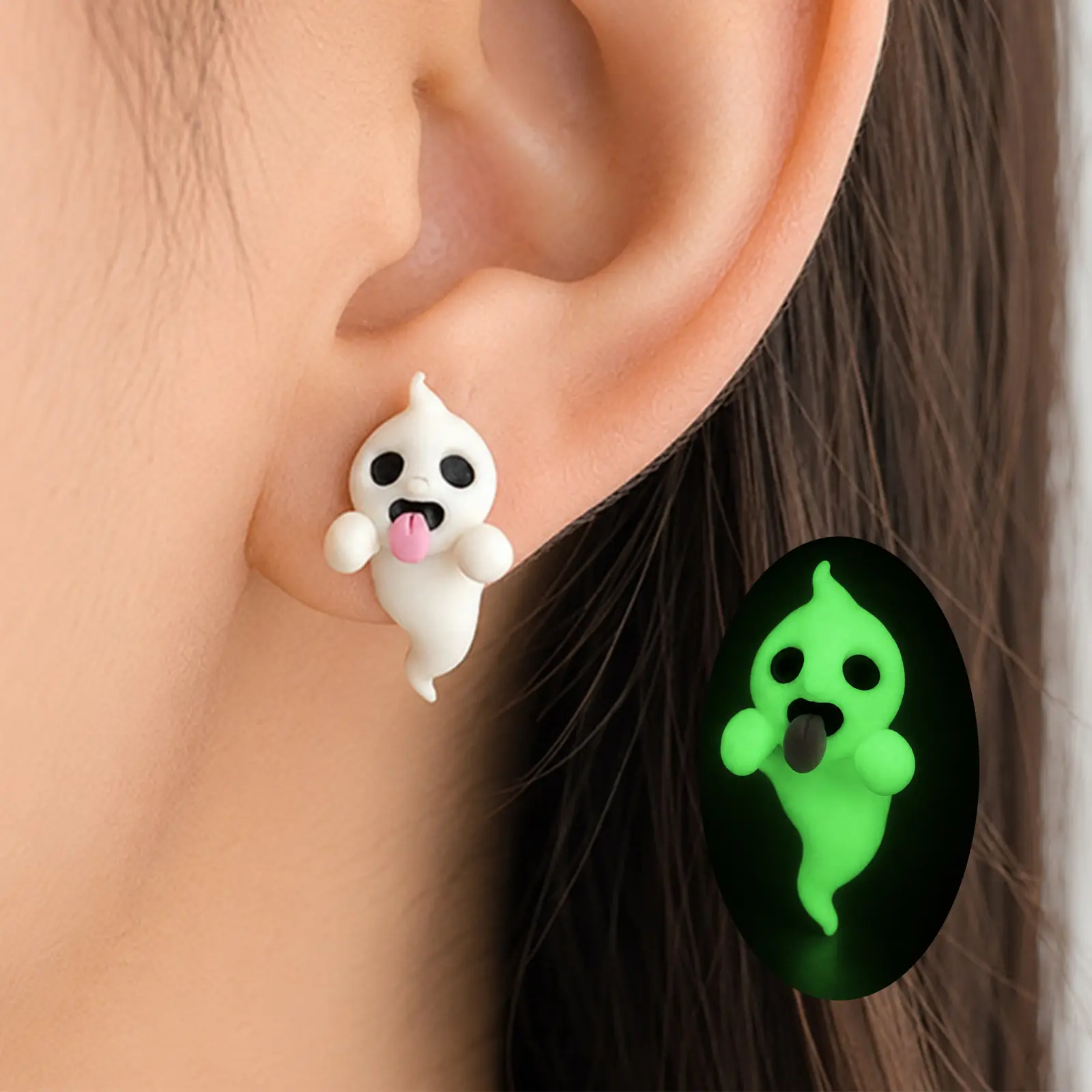 1 Pair Glow in The Dark Mini Ghost Stud Earrings, Funny & Cute Halloween Ear Jewelry for Women