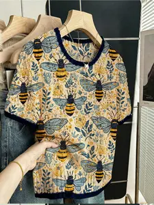 Women's Cartoon Bee Animal Floral Print Knit Sweater, Round Neck Short Sleeve, Casual Loose Fit, Comfortable Breathable Design