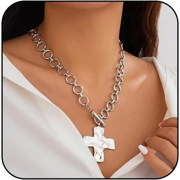 Gunda cross oval necklace オーバルネックレス　廃盤 Hand Stamped Oval Cross Necklace| Barberry & Lace Jewelry