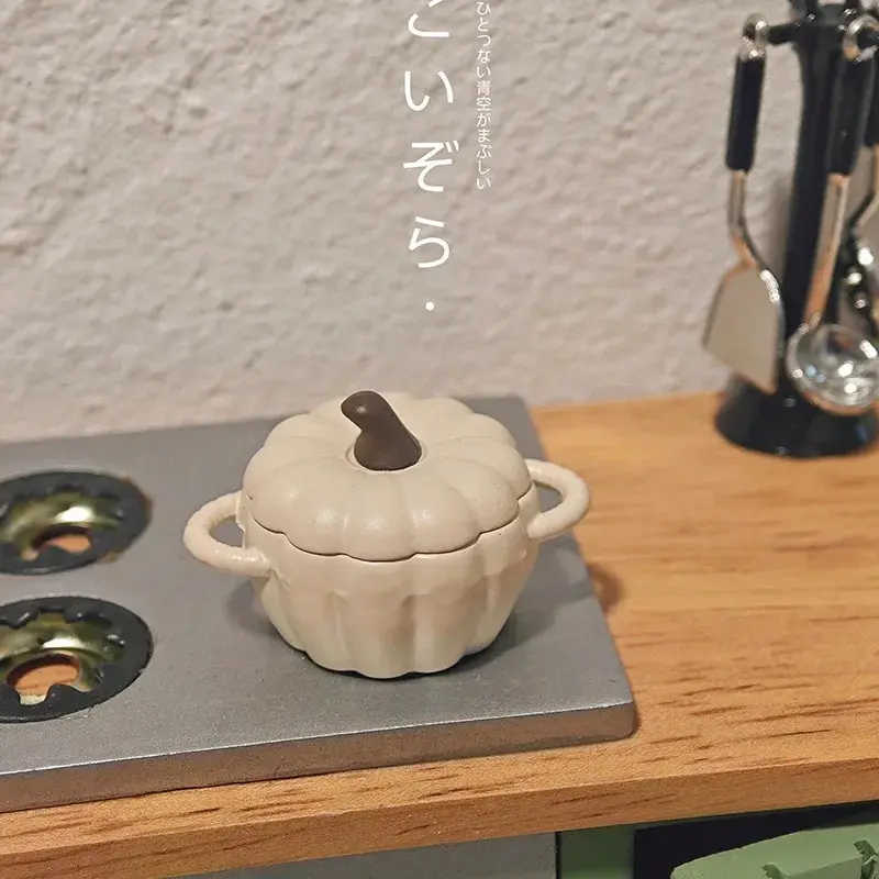 Halloween Decorative DinnerwareMicrowave & Dishwasher Safe, Perfect forDesserts, Tableware 1PCS 1:12 Scale Mini Pumpkin Soup Pot Miniature DIY Dollhouse Kitchen Kitchenware Halloween Micro Landscape Ornament Decoration