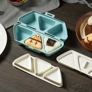 Make perfect triangular rice balls easily! 6 holes non-stick sushi mold, one-button pressing, easy to demould, is the production of seaweed and coriander rice balls right-hand man.