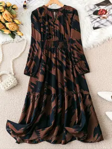 Plus Size Women's Round Neck Long Sleeve Bubble Sleeves Dress, Casual, Vintage American Style, Back Slit, Waist Elasticity, Print