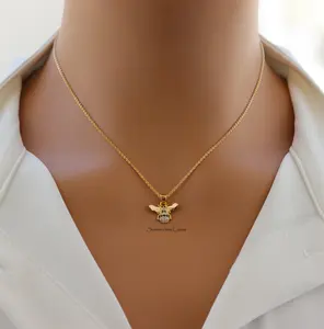 18K Gold Plated Pave CZ Bumblebee Pendant Necklace – Sparkly Dainty Bee Jewelry for Nature-Lovers & Trendsetters