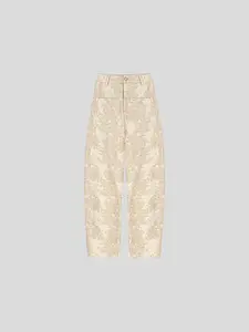 Pan-Rayon linen design is slim and machete jeans