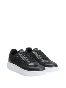 GUESS Female Fhilip logo sneakers