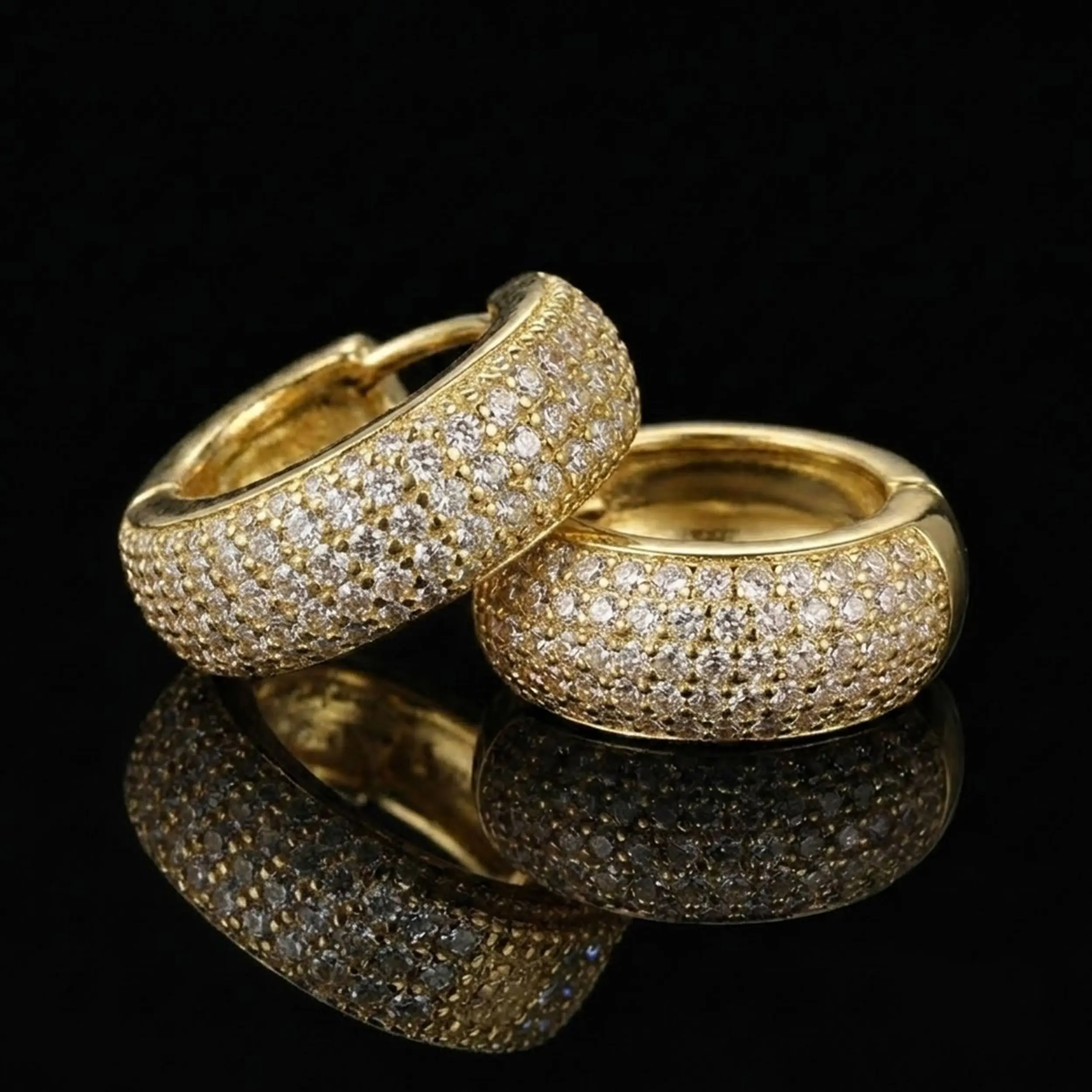 14K Gold Chunky Hoop Huggie Earrings for Women Men, Small Thick Cartilage Hoops Inlaid 5A+ Cubic Zirconia Diamond, Hypoallergenic Piercing Hoop Earrings Jewelry Gift