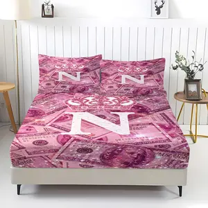 3pcs 100% Polyester / Luxury Aesthetic Pink Dollar Print Fitted Sheet Set / Glamorous Crown and 26 Letter Pattern / Soft Breathable Bedding / Easy Care Machine Washable Bed Sheet Set / One Bed Sheet + Two Pillowcases [Do Not Contain Fillings]