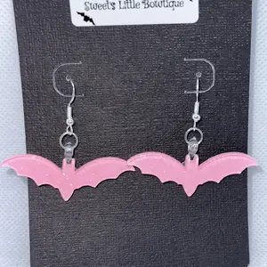 Earrings with a Spooky Bats Design - Perfect for Halloween