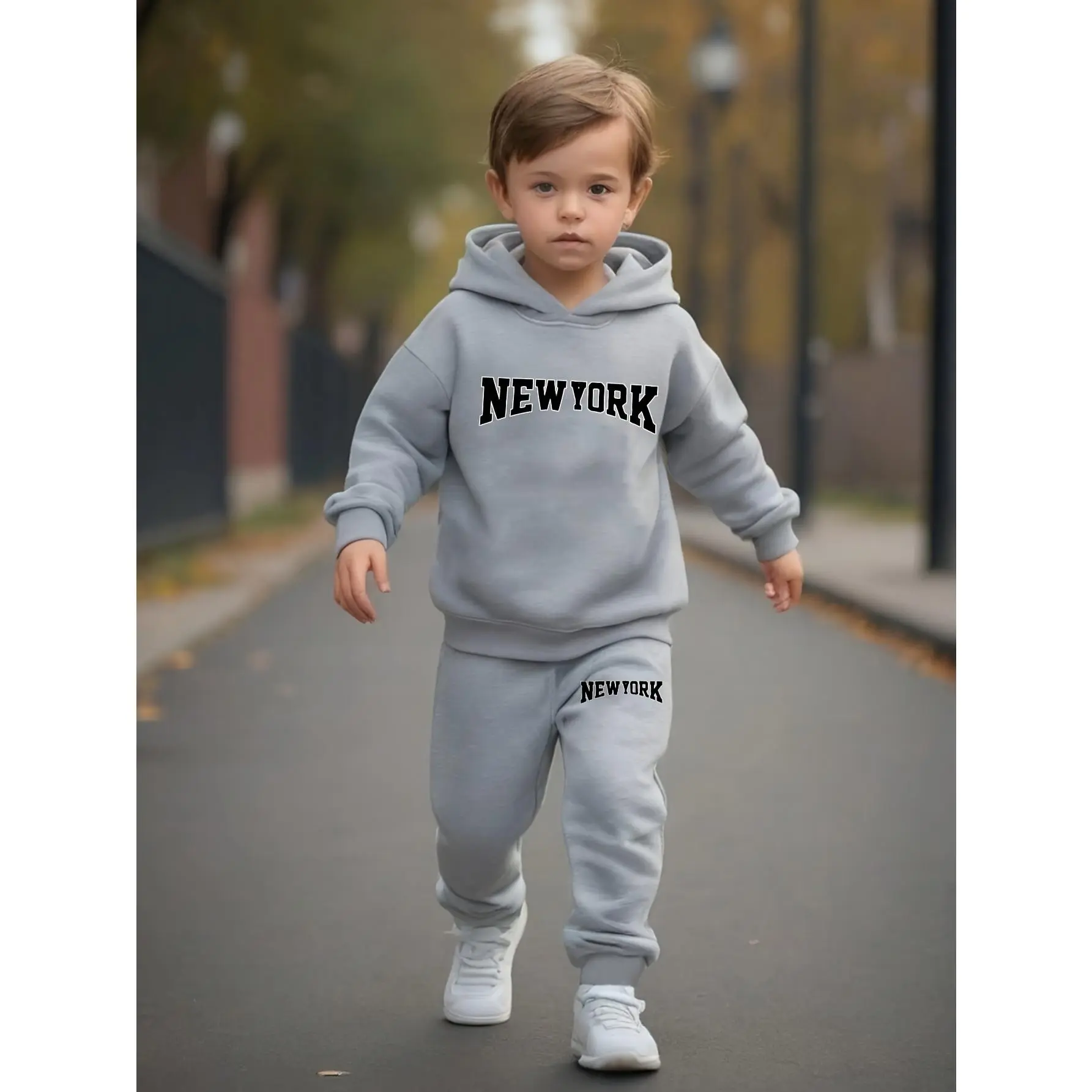 Boys' 2-Piece New York Text Graphic Tracksuit, Cotton Breathable Fabric Multi-Size Warm Winter Outfit, Machine-Washable Running & Playdate Streetwear with New York-Themed Print, for Little Boys
