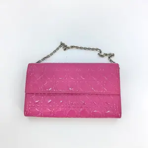 Pre-owned Dior leather Shoulder Bags WOC pink patent BF00163