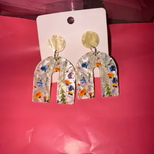 Custom Earrings with Floral Design and Gold Accents for Women's Fashion