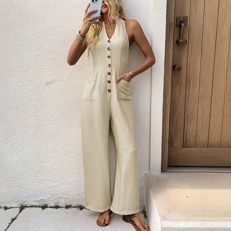 Women's Halter Neck Jumpsuit, Elegant Casual Sleeveless Design in Solid Viscose with Smocked Back, Wide Leg Pants with Pockets for Vacation, Elegant Casual Jumpsuit, Adjustable Halter Jumpsuits & Rompers