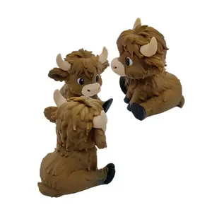 3D Printed Scottish Highland Cow Mini Figurine, Adorable Farm Animal Decor, Perfect Gift for Animal Lovers, Collectible Home Ornament