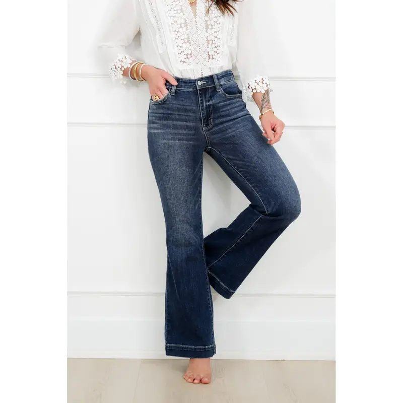 Judy Blue Petite/Reg The Lexi High Rise Dark Wash Trouser Flare