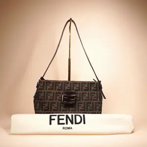 Pre-owned FENDI Canvas Shoulder Bags Brown Zucca Shoulder Bag