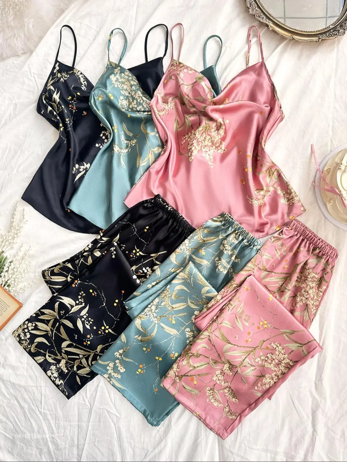 Women's Plant Print Floral Spaghetti Strap Cami Top & Pants Matching Pyjama Set, Soft Faux Satin Comfortable Coordinated Loungewear Set, Casual Comfy Camisole & Trousers Pj Set, Women's Sleepwear Pajamas for All Seasons, Womenswear