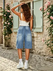 French Vintage Washed Floral Jean Five-Quarter Pants, High-Waisted Loose Straight Leg Mid-Length Jeans, Stylish Retro Denim Bottoms
