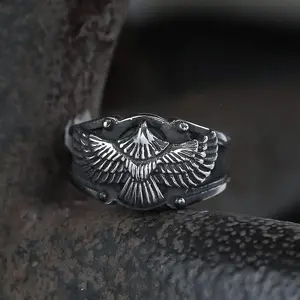 GTHIC Unisex Goshawk Stainless Steel Eagle Ring Fashion Accessories for Daily Wear