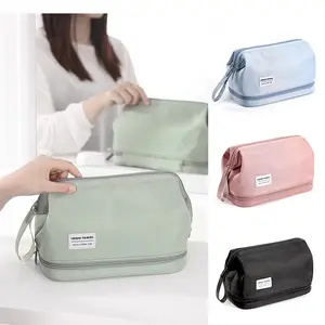 2026 Trendy Makeup Bag – Lightweight, Stylish & Perfect for Travel or Going Out