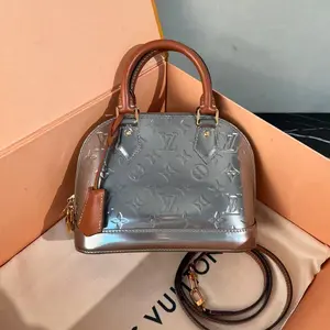 Pre-owned Louis Vuitton leather Crossbody Bags Alma bb year2017 13824438