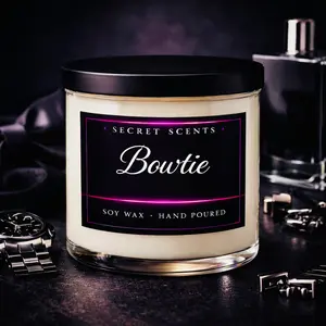 SecretSCENTS Bowtie Scented Candle 16 oz 1-Wick Masculine Aroma with Cinnamon Peppercorn Cream Black Cardamom Ginger Tonka Bean Chestnut & Wood Natural Soy Wax Decor Ornaments