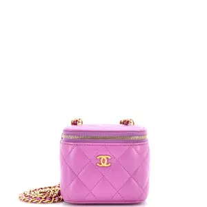 Pre-owned CHANEL Leather Clutches & Wristlets Pearl Crush Vanity Case with Chain Quilted Lambskin Mini by Rebag