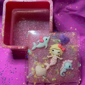 Square trinket box
