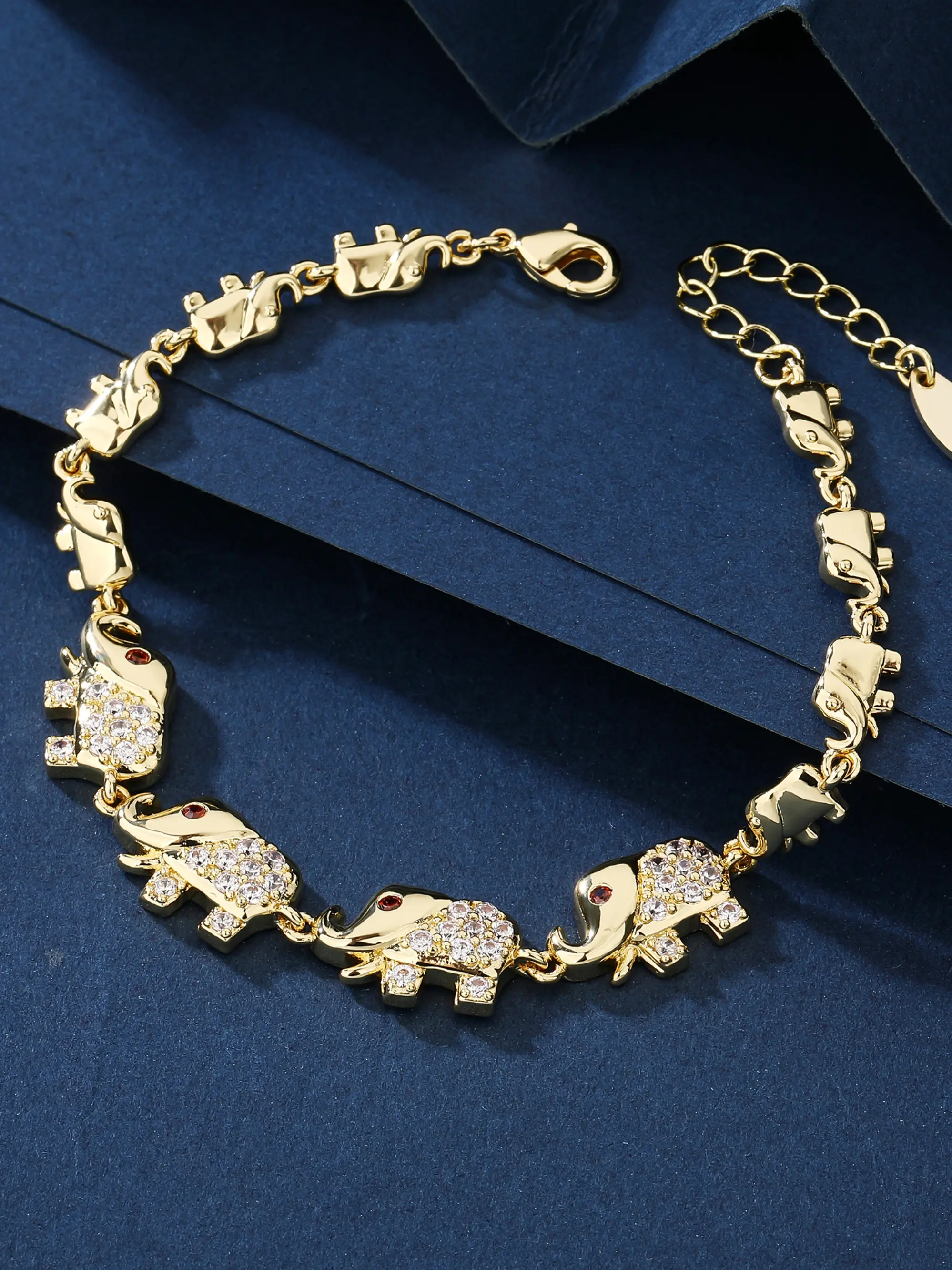 Luxurious Elephant Bracelet, Ethnic Tribal Style, Synthetic Zircon Inlay, Adjustable 5cm Chain, Party Gift, Hand Chain, Exquisite Bracelet, Zircon Inlaid Bracelet, Beautiful Bracelets