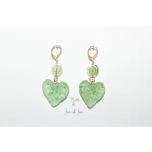 ICE HEART EARRINGS - Glass and acrylic hearts shaped earrings. Multicolor