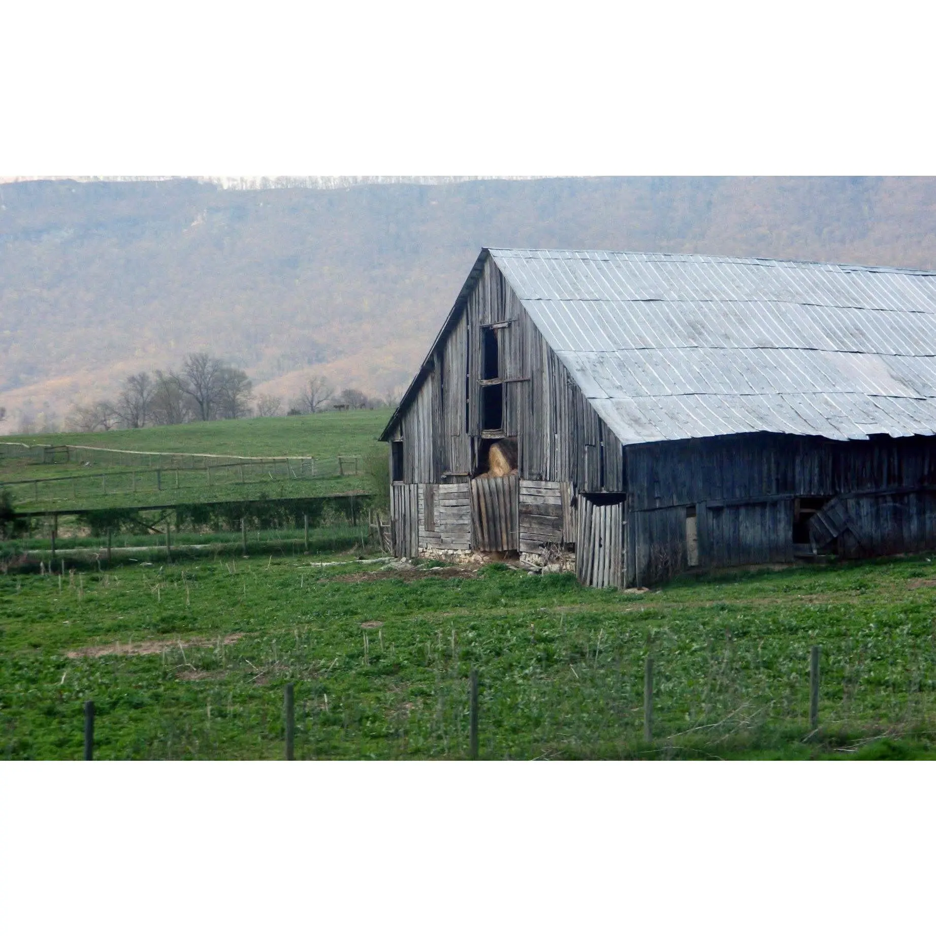Barn Country - Smoky Mountains TN