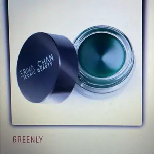 Everlasting Gel-Eyeliner in Greenly